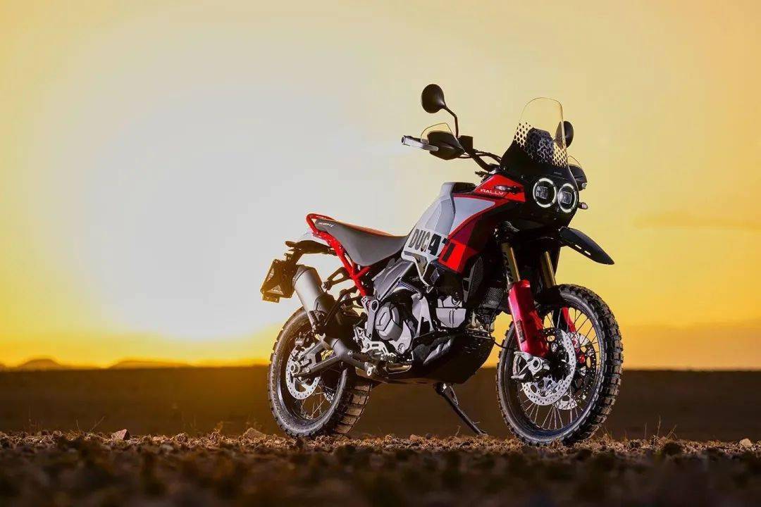 越野能力加强,杜卡迪发布拉力版desertx rally_搜狐汽车_搜狐网