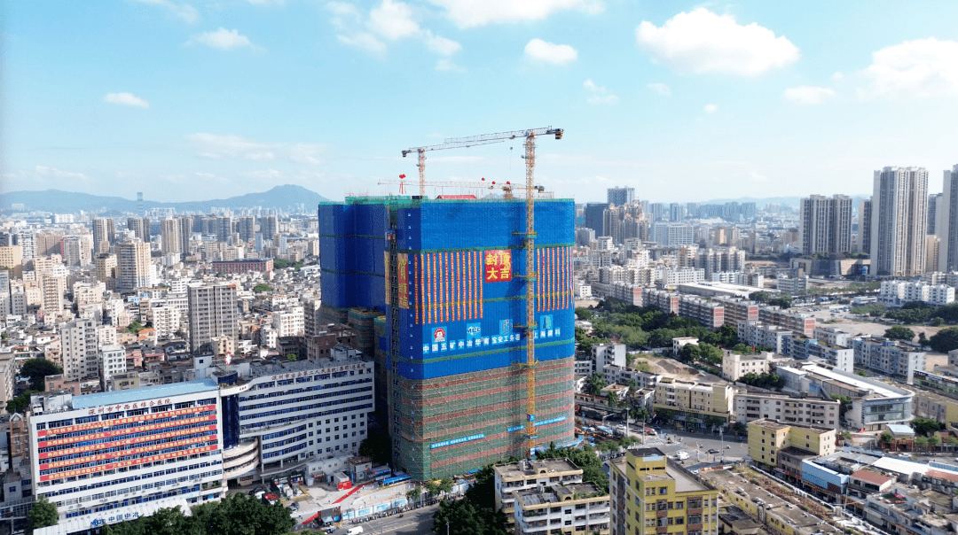重磅!沙井这家三甲医院住院综合楼终于封顶了,新增床位1100张!_深圳市_大楼_宝安区