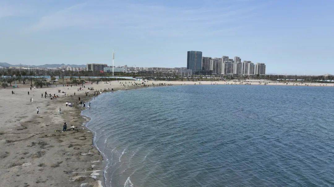 海滨沙滩桃江十三渚景区是桃渚国家级风景名胜区和临海国家地质公园的