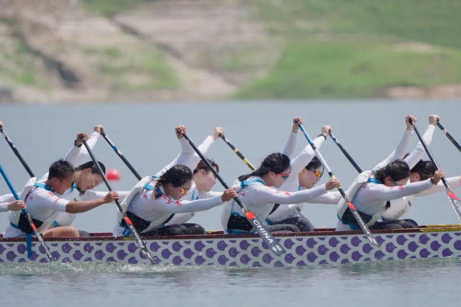 代表队开放日‖高水平女子龙舟队邀您畅游喻家湖_活动_竞技_世界