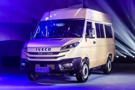 依维柯全系宠粉!全新得意聚财版重磅出击 仅需8.