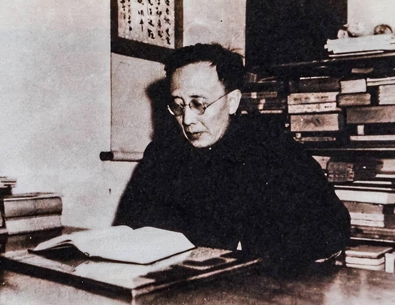 1958年“打雀运动”始末：全国捕杀超16亿只，麻雀在神州险遭灭绝_