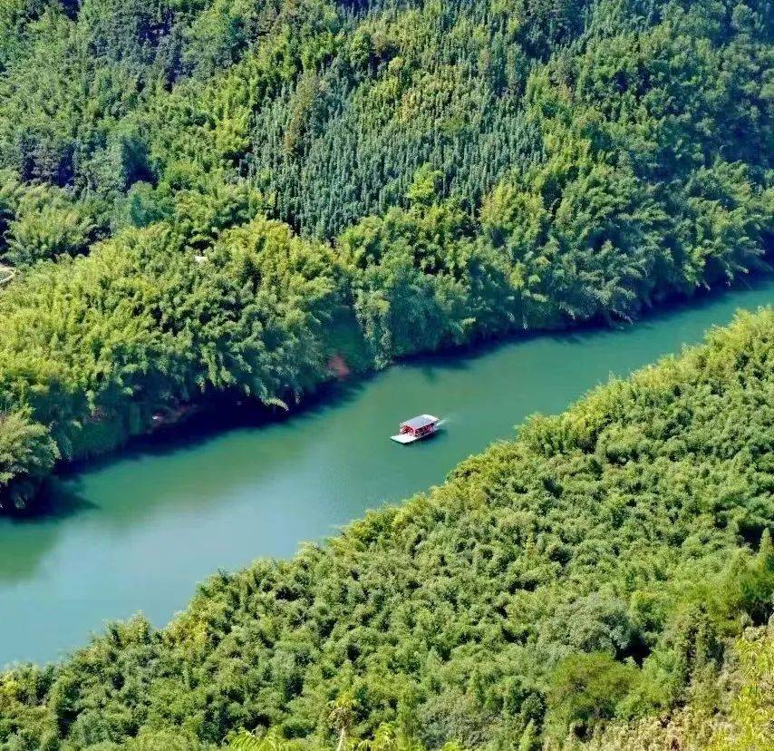 200多种珍稀动物宝锭山景区中有"六奇"景观为广东省所少有之胜景这里