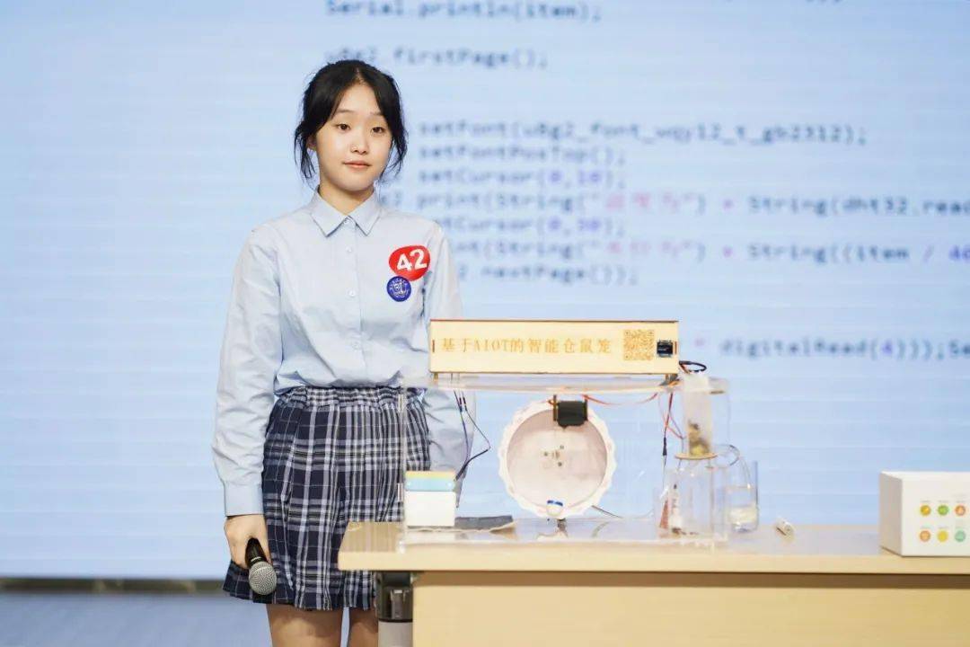 《基于 esp32 的电瓶车智能充电监测系统》任承哲,虞思涵的项目《基于