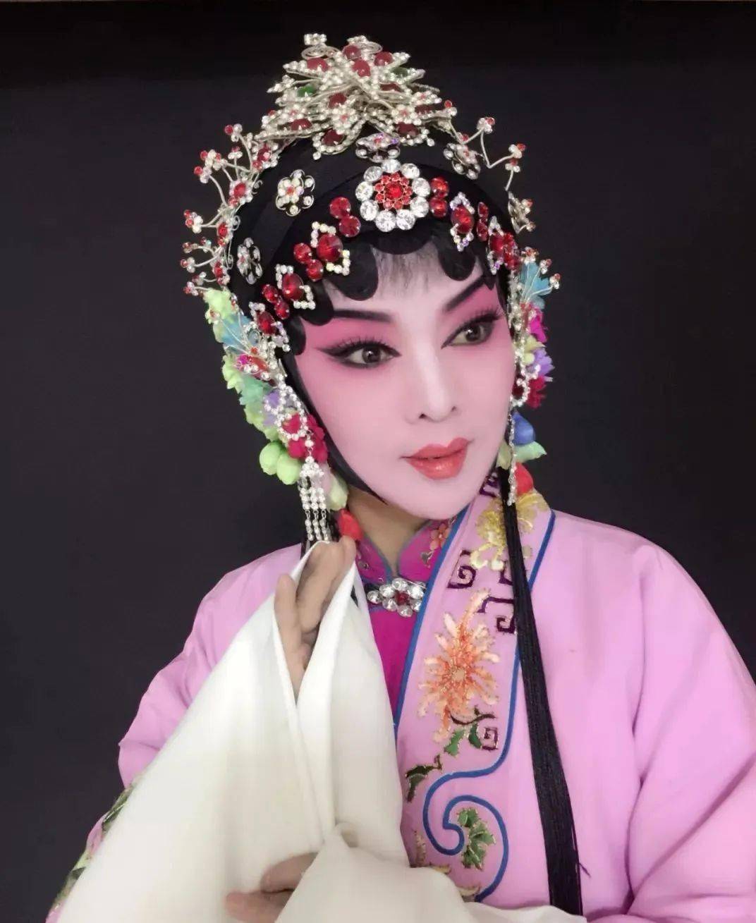 走出陕西的"瓜女子" 魏青艳