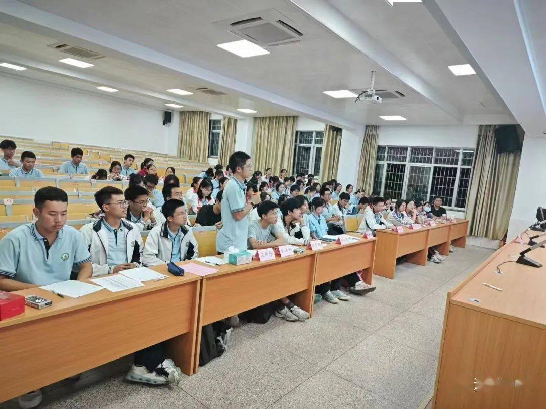 多管齐下,重在预防漳浦一中开展预防校园欺凌系列教育活动_管理_工作