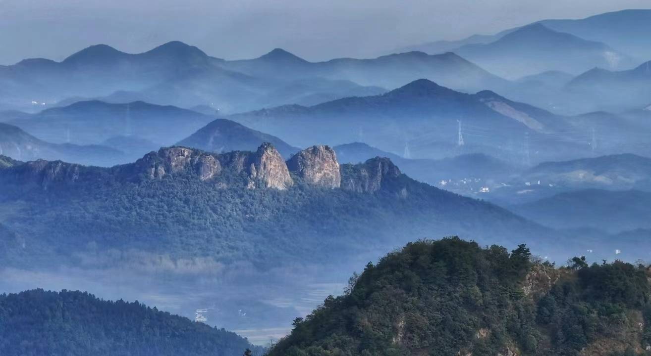 "皖"美秋日|秋色遇上云海 秋天的大工山居然这么美_南陵县_生态_旅游