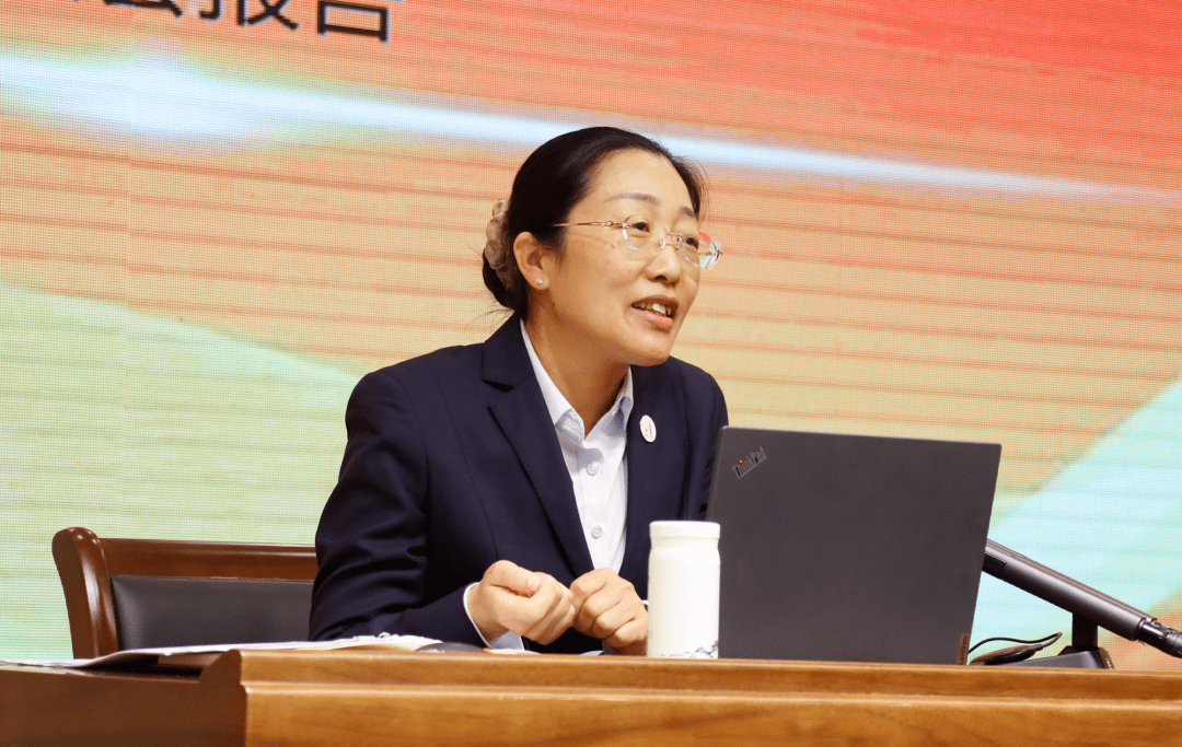 张冬梅宣讲中国工会十八大精神_服务_工会干部_姜堰