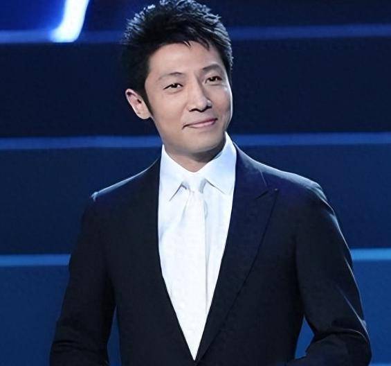 网友冲进撒贝宁评论区,神评涌现太过瘾_微博_汪峰_明星