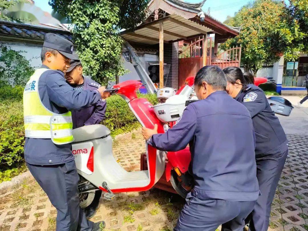 【玉龙资讯】石鼓镇为百岁老人祝寿,四代同堂传家风;白沙派出所开展