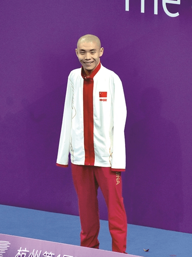 背后故事让人动容…._郭金城_马达_残运会