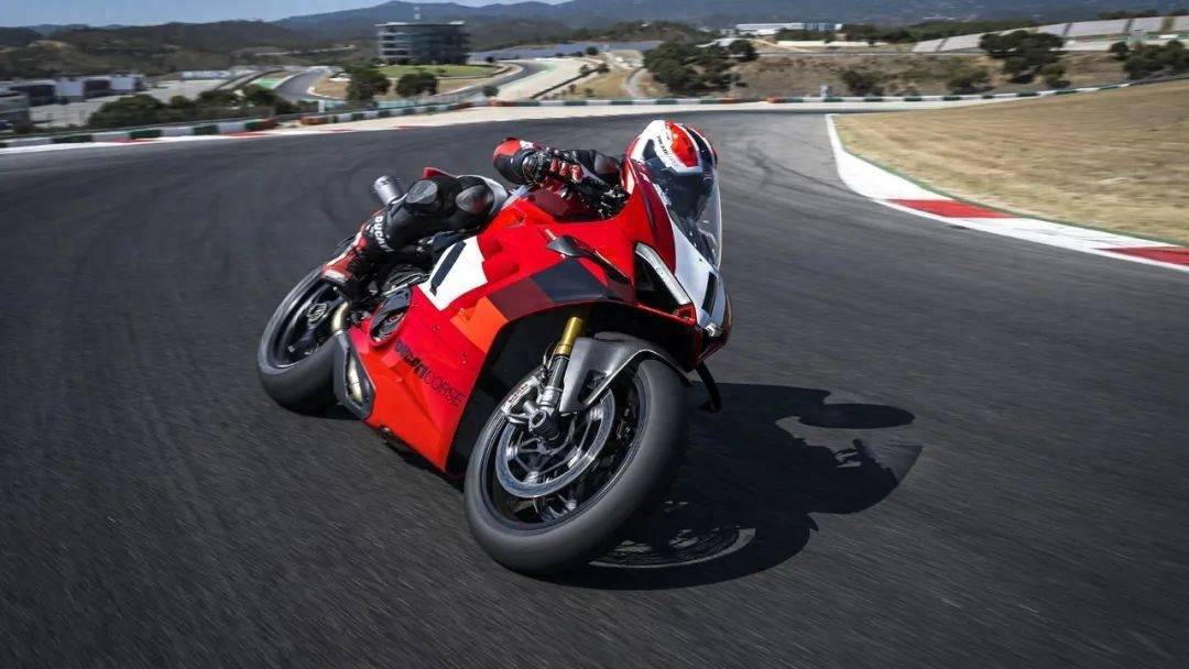 面壁十年終破壁,ducati panigale v4 r_杜卡迪_發動機_動力