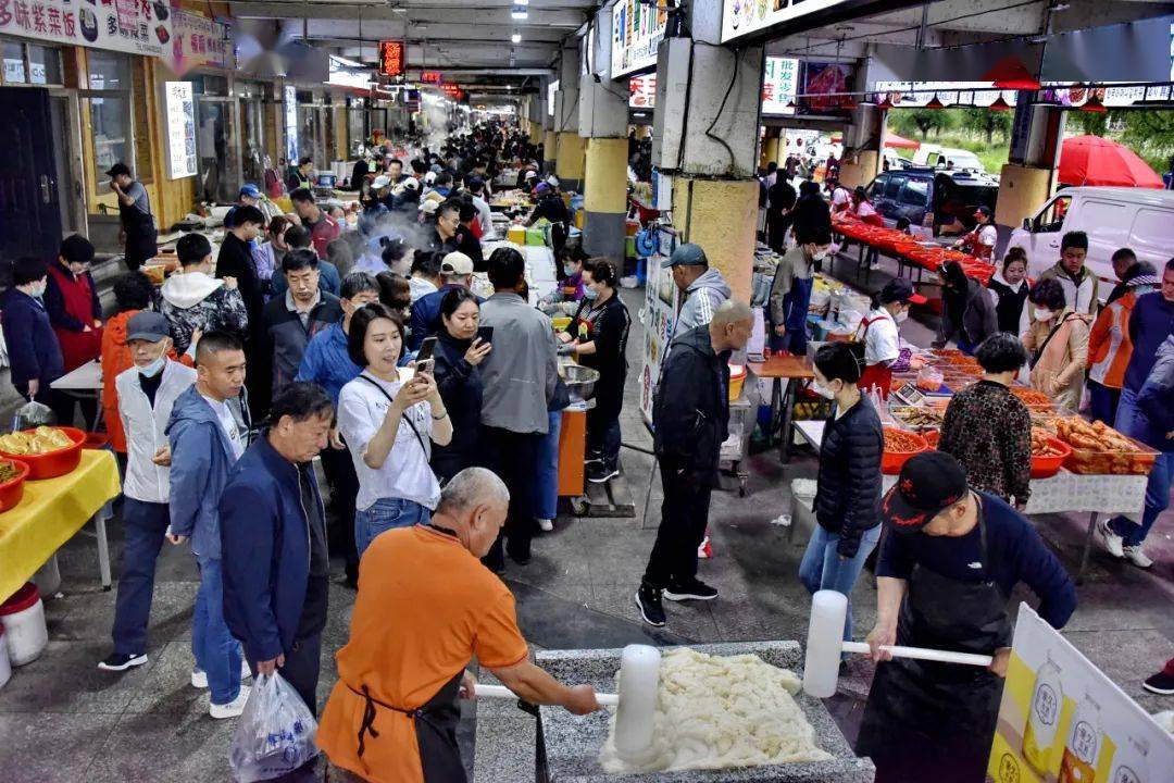 在延吉早市,感受满满的人间烟火气_泡菜_延边_市场