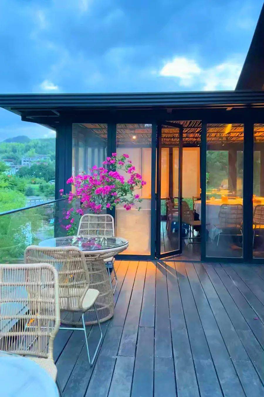 金秋大促直降061100 ,061799/2晚,浙南秘境缙云丽舍,含高铁接送