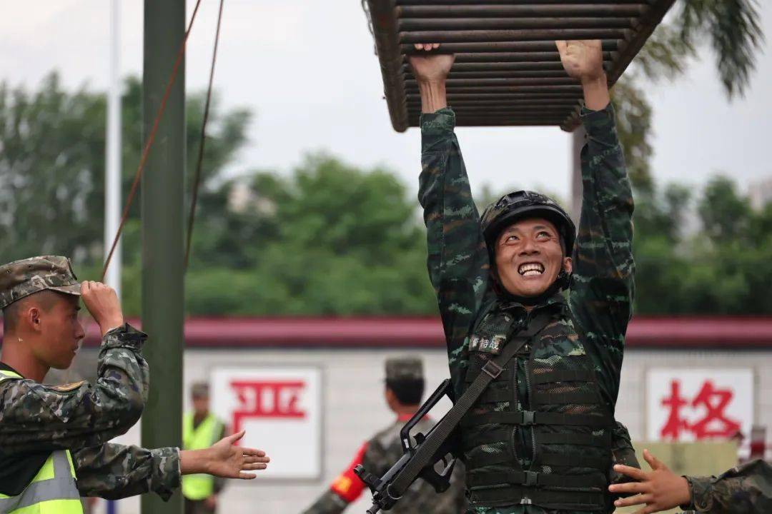 武警广东总队佛山支队紧贴使命任务推动主题教育走深走实_训练_部队