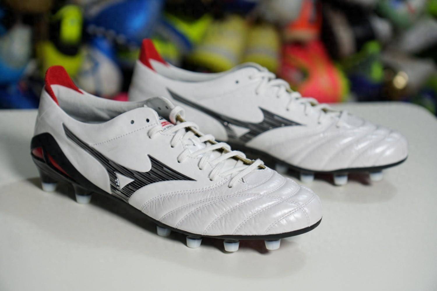 mizuno morelia neo 4 md japan足球鞋_一代_材质_袋鼠