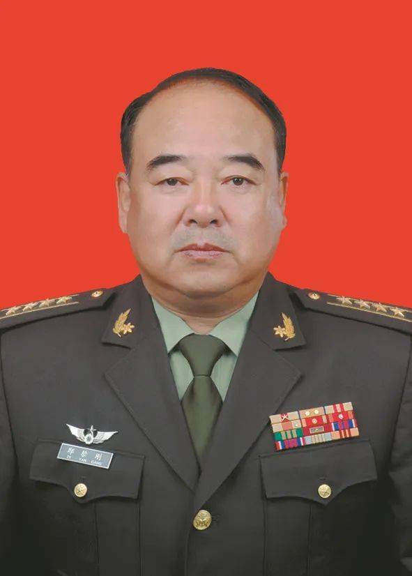 邸验刚14东部战区陆军某旅杨彪,男,汉族,山东济宁人,1990年2月出生