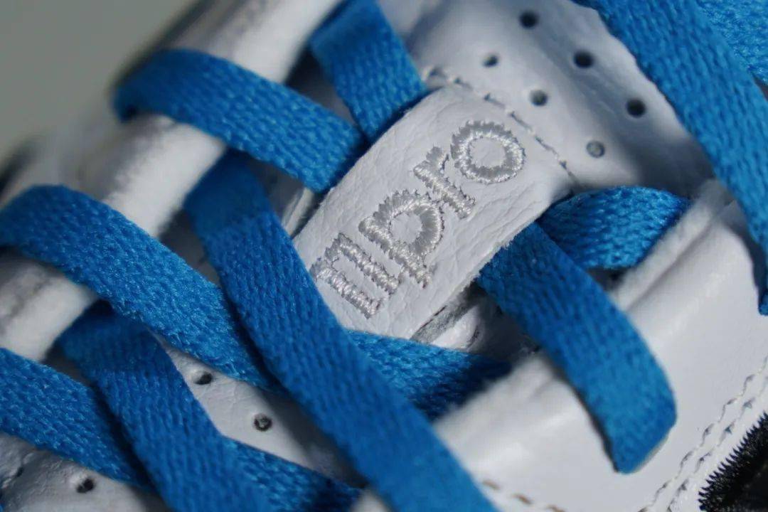 克罗斯的adipure 11pro ii tk_球鞋_牛皮_国旗