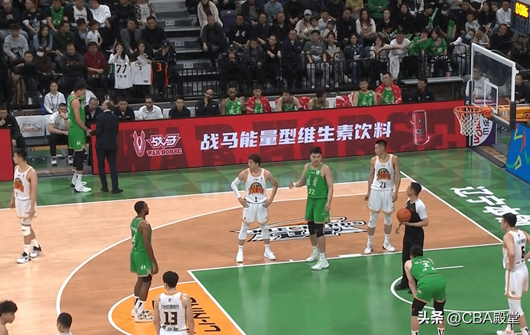 刘雁宇下场,谁注意全队?乌戈指导叮嘱,莫兰德执教,氛围真好!_比赛_成长_辽宁