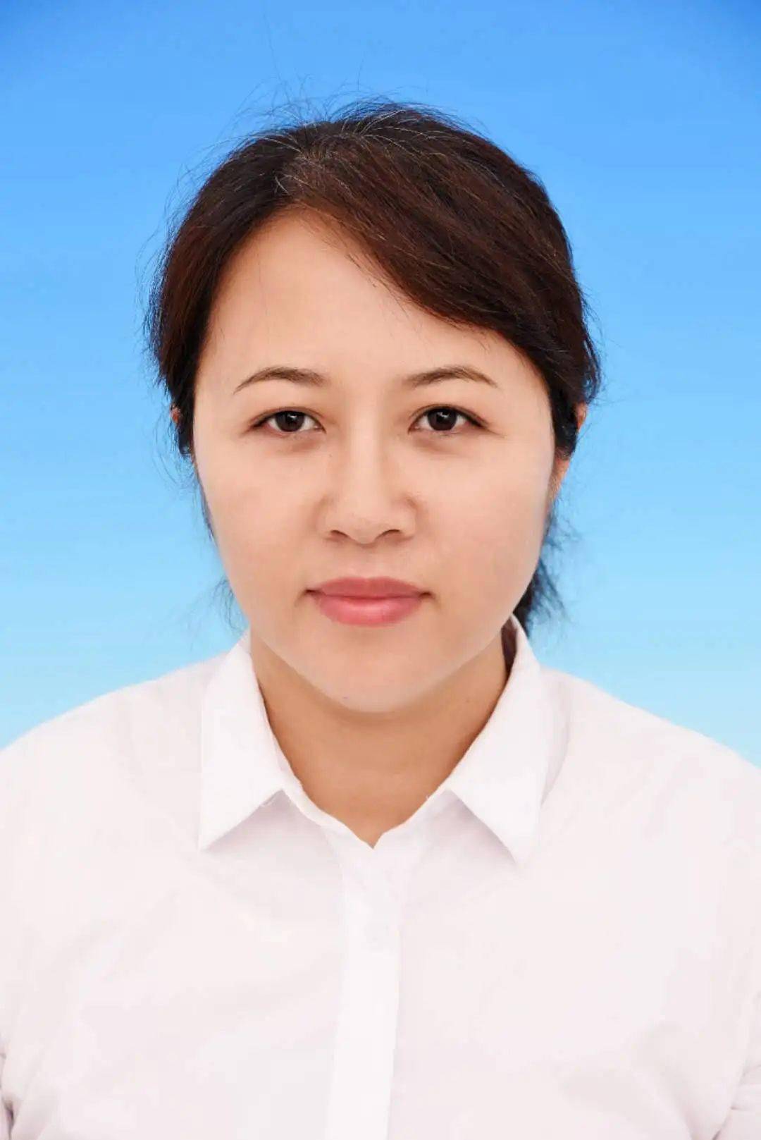 张月辉副主任医师医学学士,兼任中华中医药学会治未病分会委员,山东省