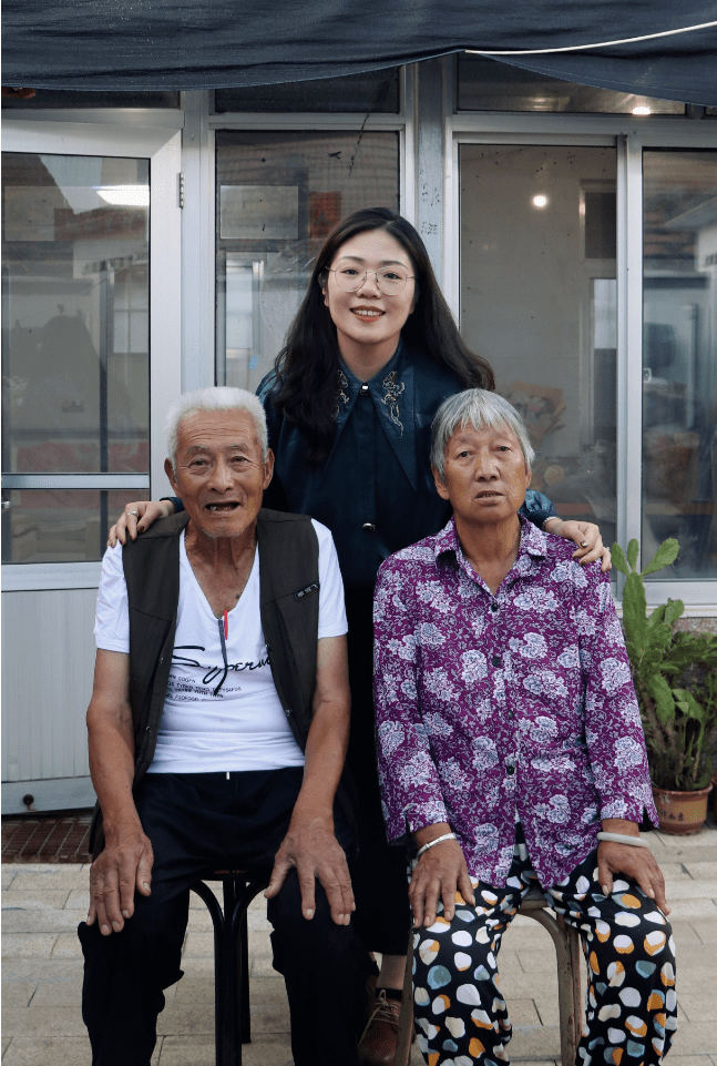 山东老汉问路问出来个"孙女"_贾永_孙洪正_老人