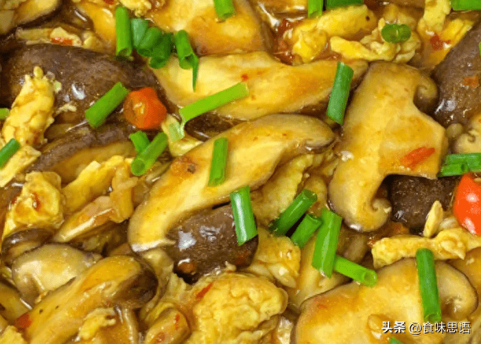 香菇炒鸡蛋,一道映照生活的风味小炒,解馋嫩鲜,好吃下饭