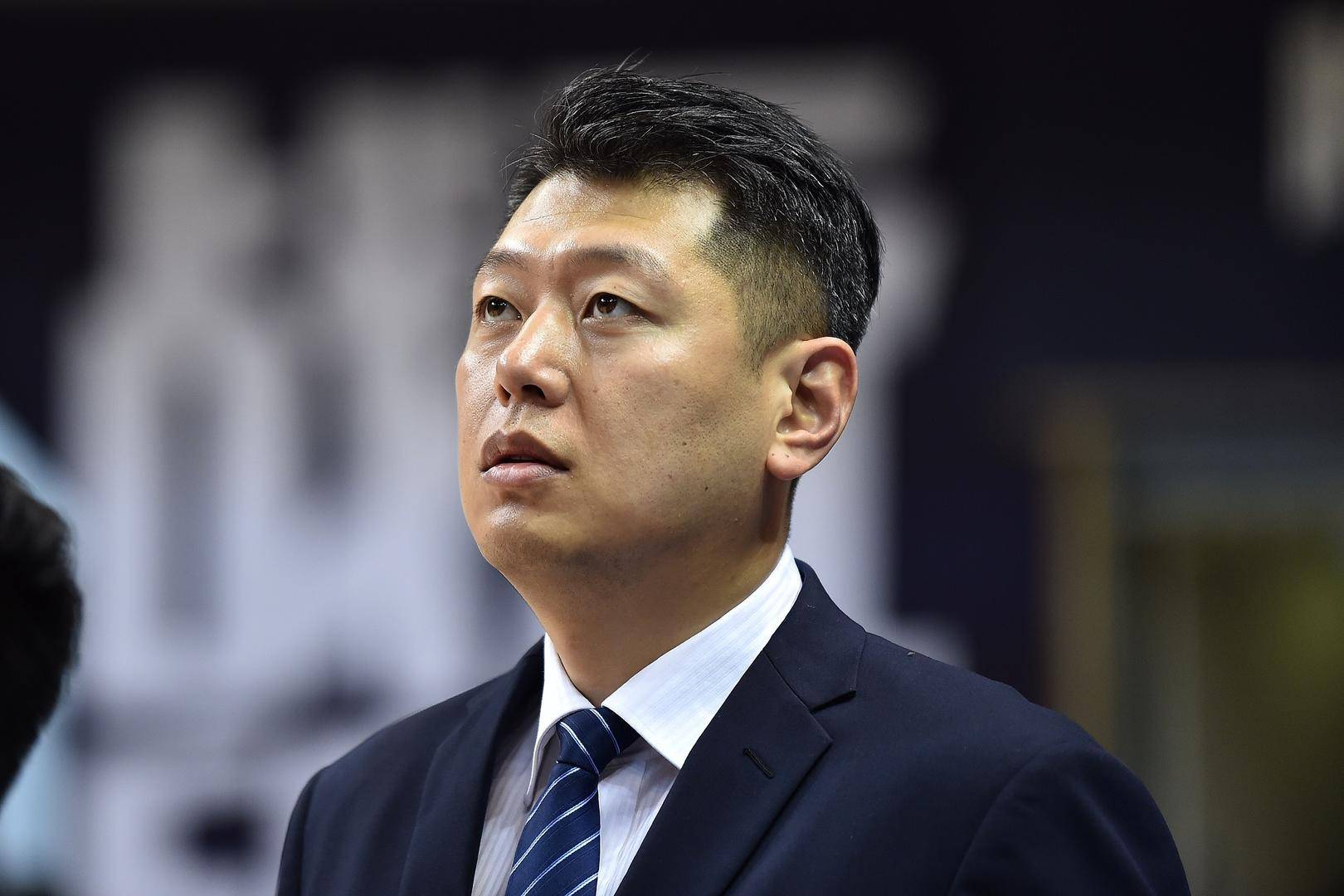 主帅莫科下课!四川男篮新赛季未尝一胜,cba唯一的"全华班"教练组背锅?