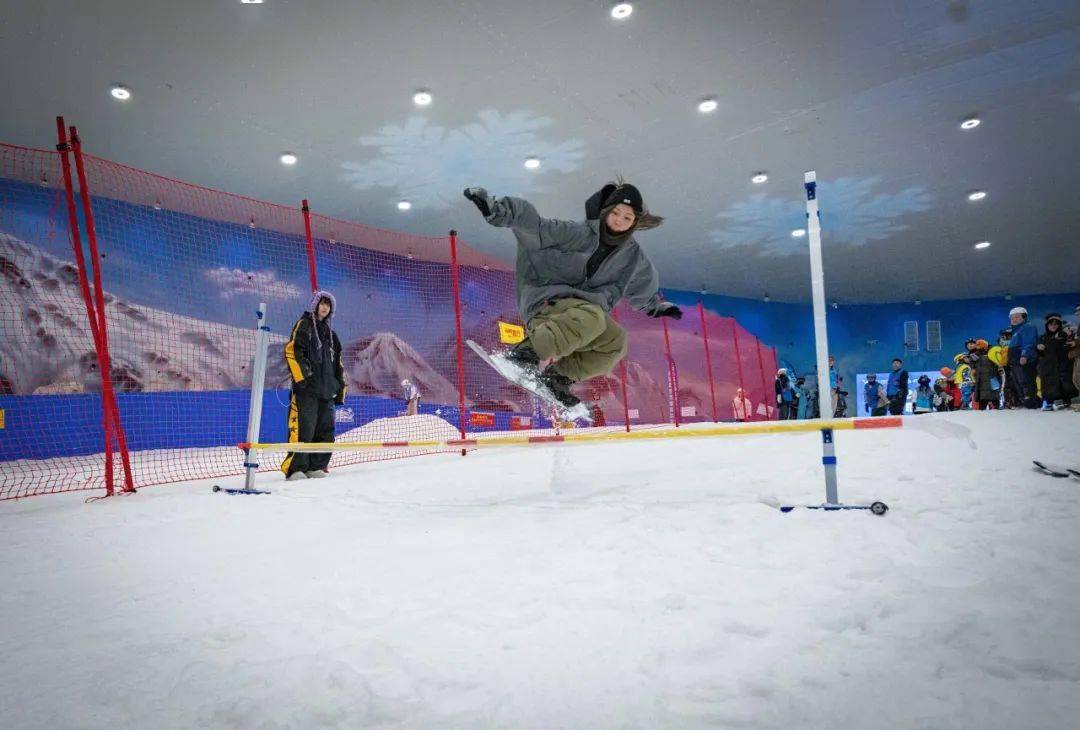 点燃激情,逐梦冰雪 | 湘江欢乐城第二届冰雪旅游节滑雪比赛圆满落幕