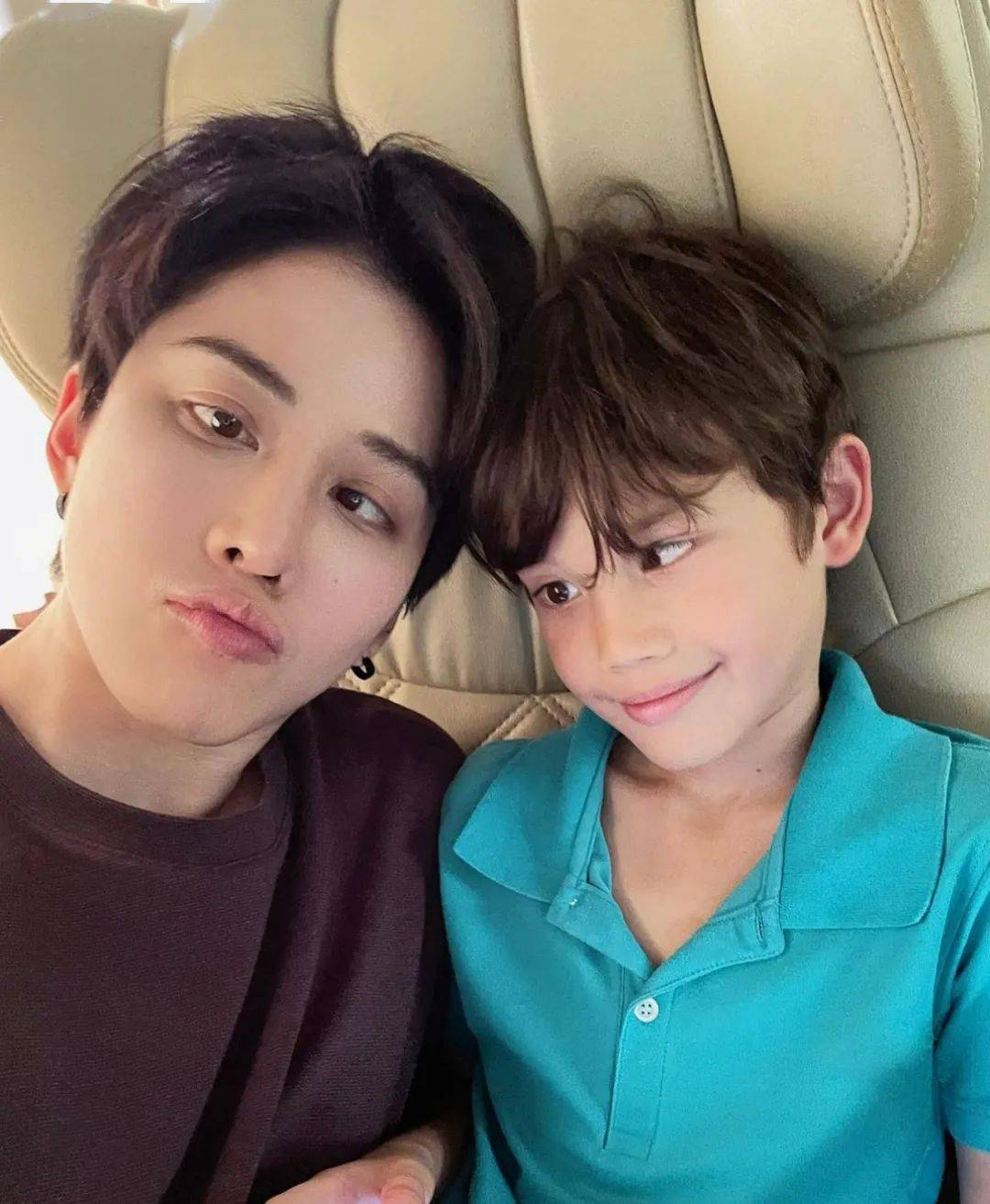 还记得演过《浪漫满屋》的李海娜吗?现在过得怎么样?_mike_amp_亚洲