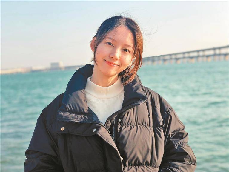 深圳商报科创部首席记者陈小慧:探访"联合实验室"背后的创新密码_新闻