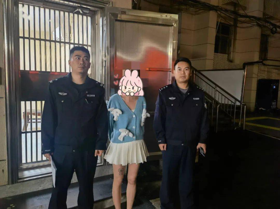 女子投案自首,"阳性"!_邓某某_电子_西湖