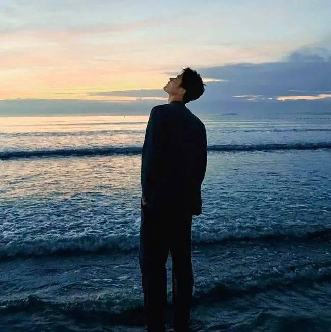 头像| 幸福的关键不在于找到一个完美的人_生活_四方_什么