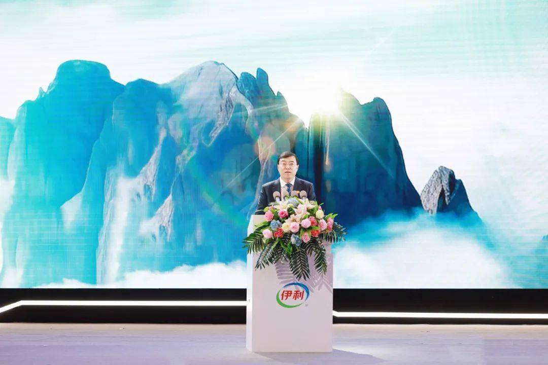 伊利集团董事长潘刚:加快形成"奶业新质生产力",是现实所需,更是未来