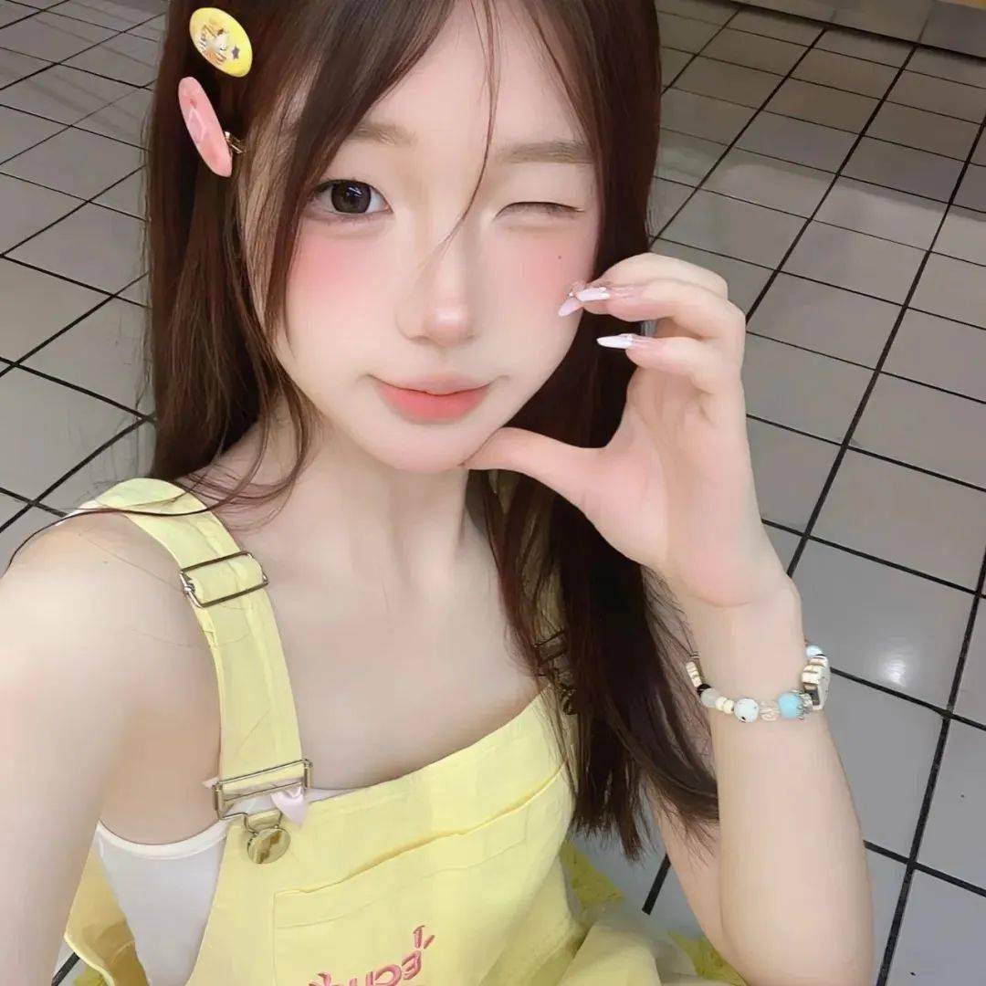 头像|𝙒𝙚𝘾𝙝𝙖𝙩甜妹女生头像