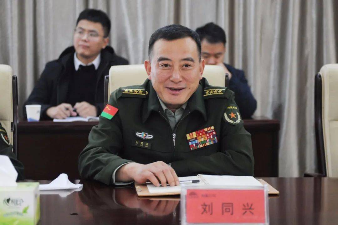 刘同兴到焦煤集团开展"万人助万企"活动调研_发展_企业_产业