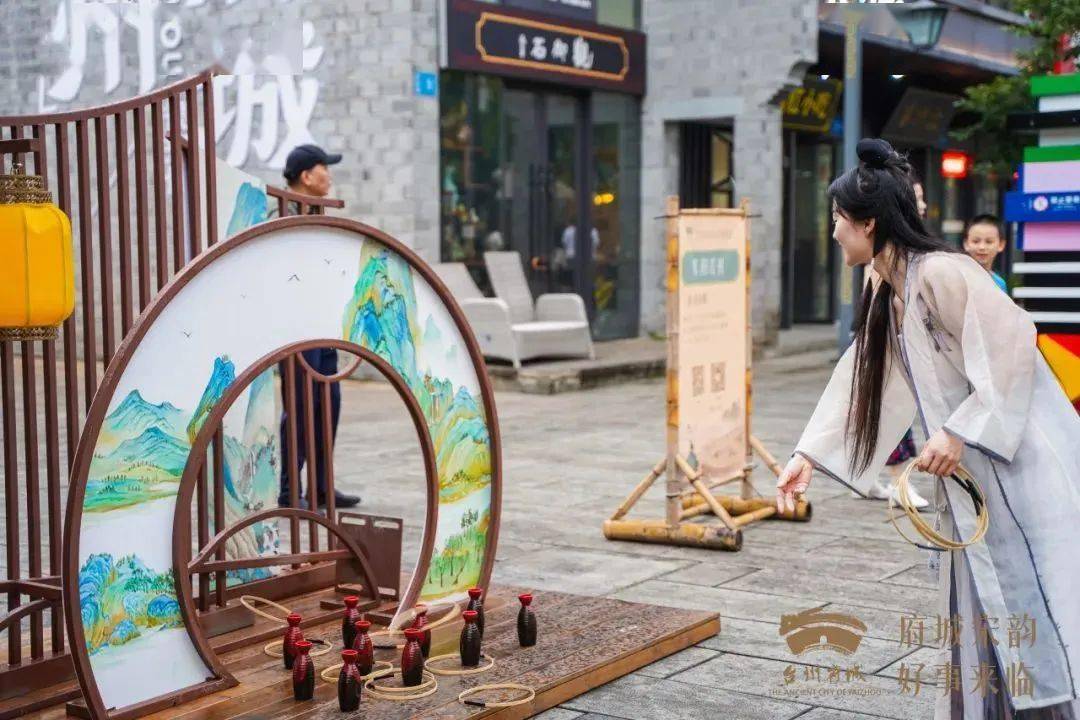 的浓情氛围设路边酒肆打卡点取围炉煮酒之意境是宋人冬日的一大雅事