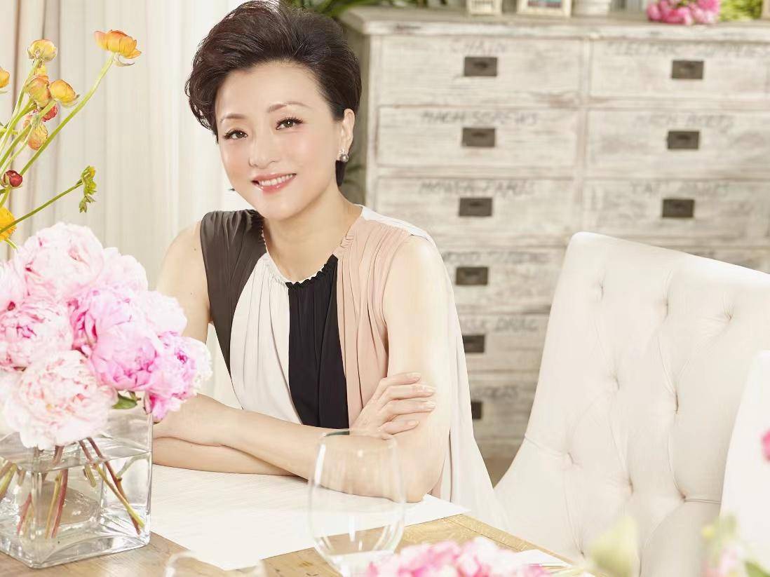 杨澜写给不快乐人的"幸福方法论"_压力_心理学_内心