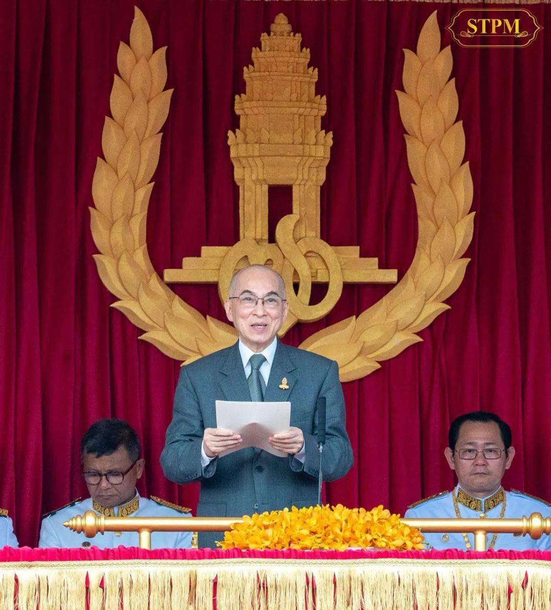 昨金边举行柬埔寨70周年独立日庆典,韩桑林,洪森,赛冲亲王,坤淑达薇