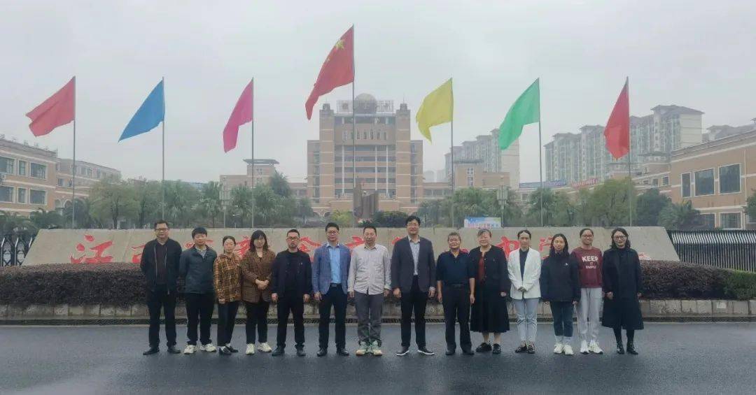 校际交流拓思路 学习研讨谋发展 | 信丰中学赴新余一中,新余四中交流