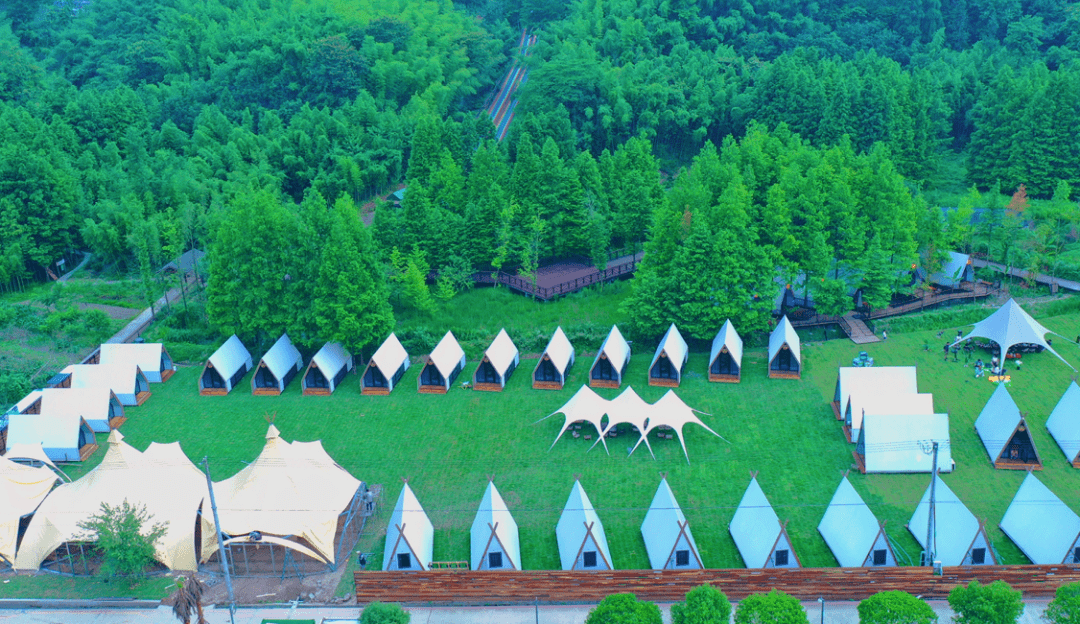 这3处"顶流"露营地,你打卡过吗_临安_camp_帐篷