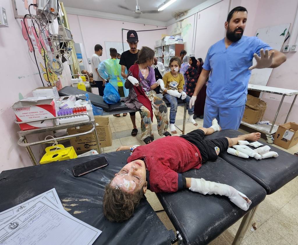 直击|巴以冲突:以军持续袭击医院,受伤儿童被迫截肢_加沙_时间_死亡