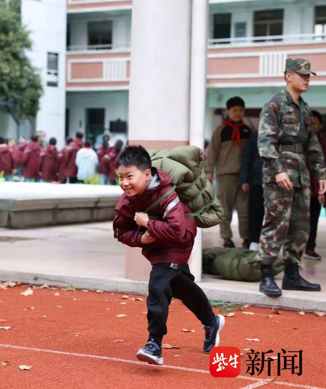 南京市青雲巷小學國防教育成果展超熱血_實踐_活動_同學