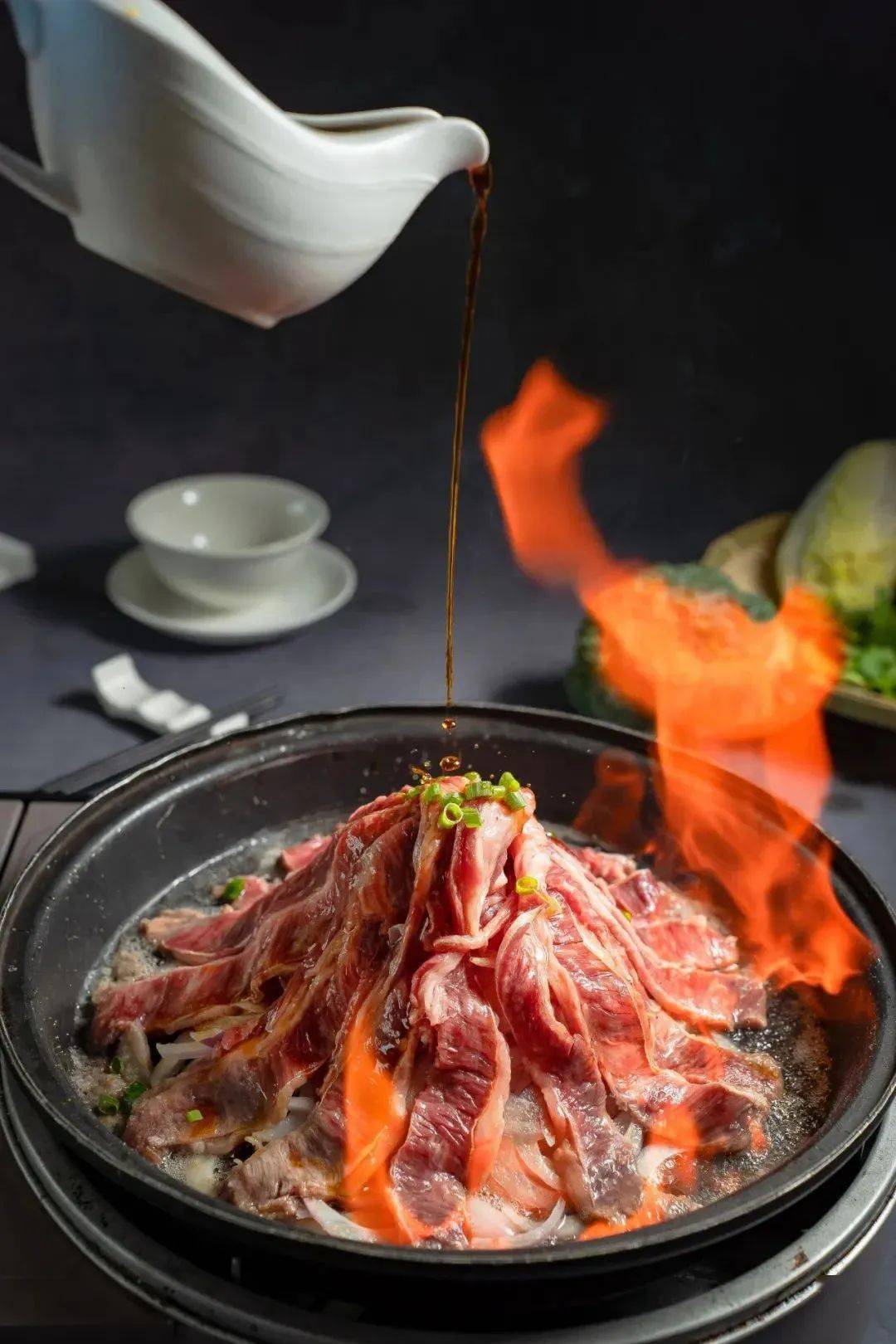 斧头鱼泉水芥菜烧竹荪砂锅老姜焗东极大黄鱼砂锅闷浇汁焗芦笋雪花牛