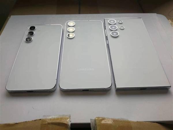 唯一一款骁龙8 Gen3鸡血版小屏旗舰！三星Galaxy S24机模上手(图1)