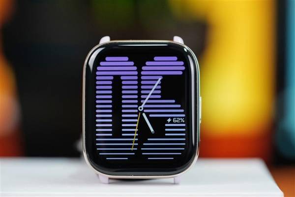 精美小方表仅899元！华米Amazfit Active图赏(图6)
