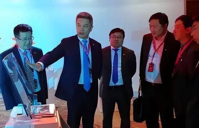 从事实看来,曹德旺的眼光果然毒辣,福耀集团在叶舒的带领下现在正是如