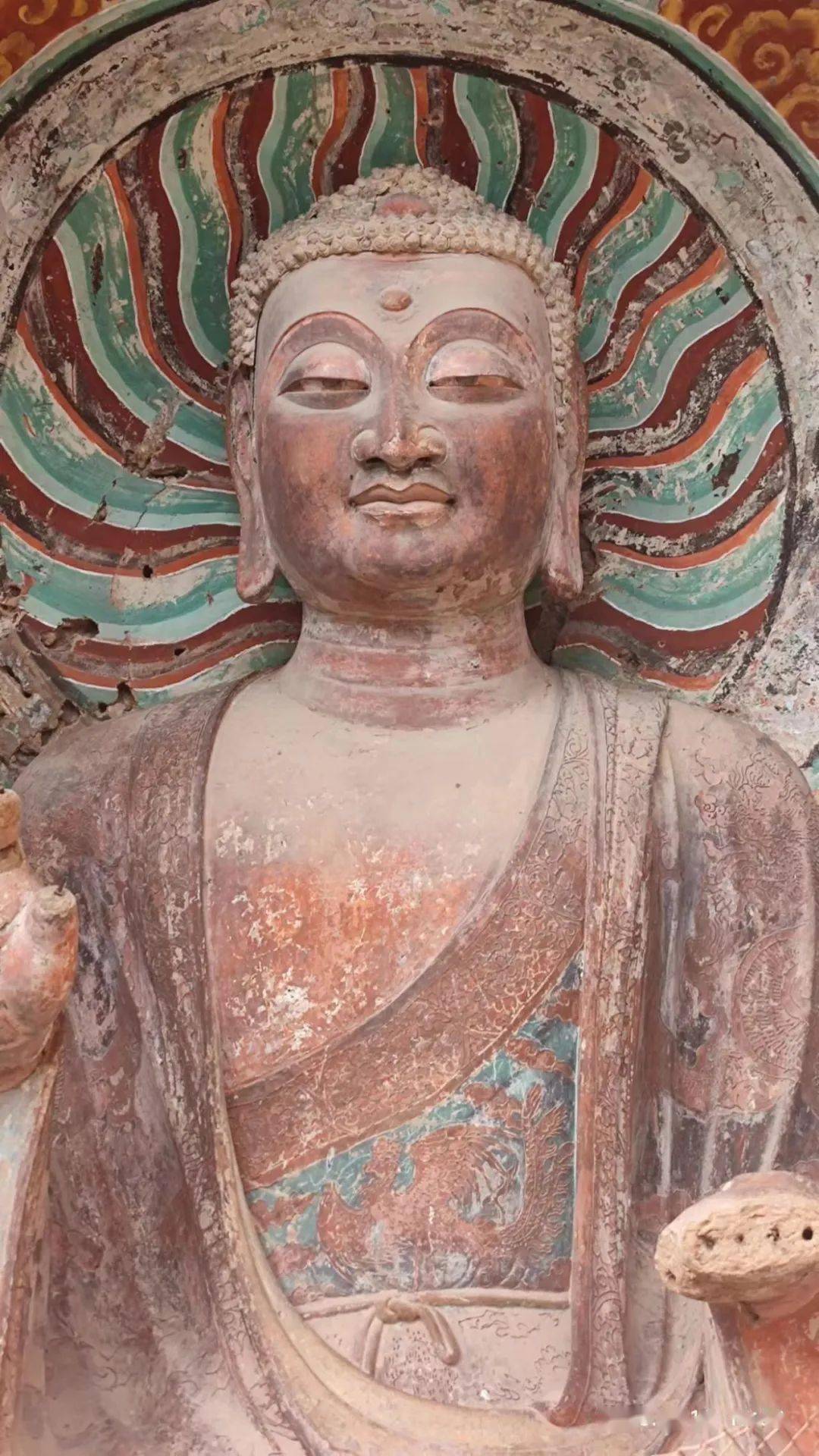 麦积山石窟和西安城_佛像_微信_洞窟