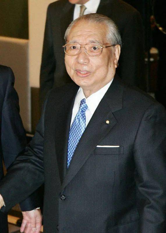 日媒:创价学会名誉会长池田大作去世,终年95岁_日本共同社_交流_公明
