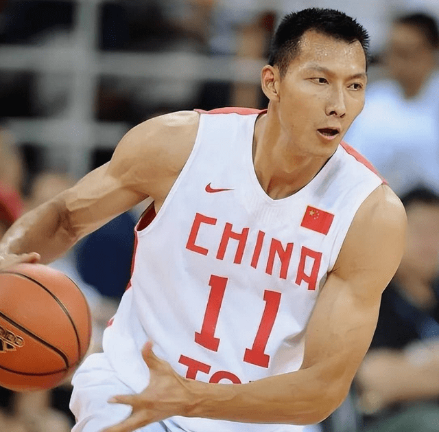 中午1点,奥尼尔:中国男篮史上,除了姚明,世界级球员仅此2人_篮球_国际