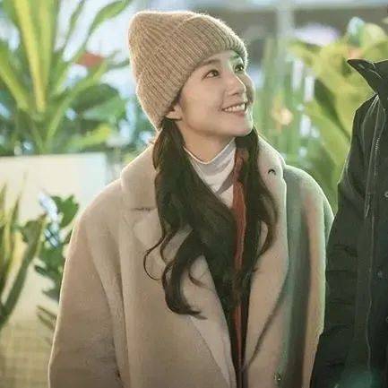 韩剧的冬日穿搭,找到10套平替了!_天气_官方_大衣